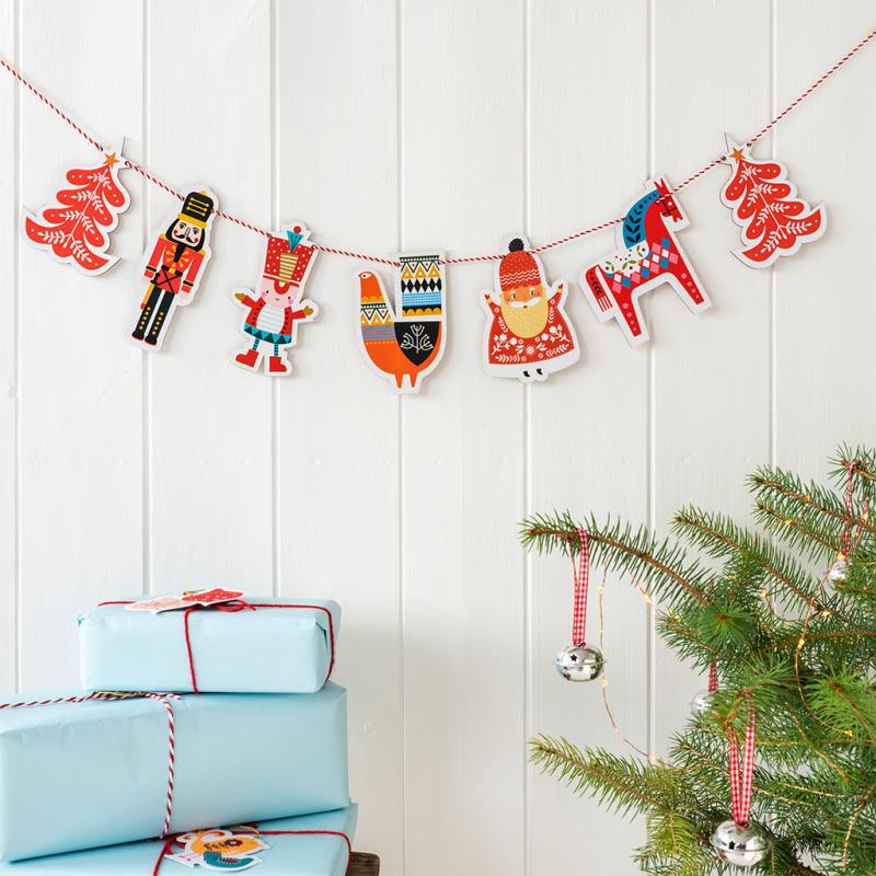 Wooden Christmas garland